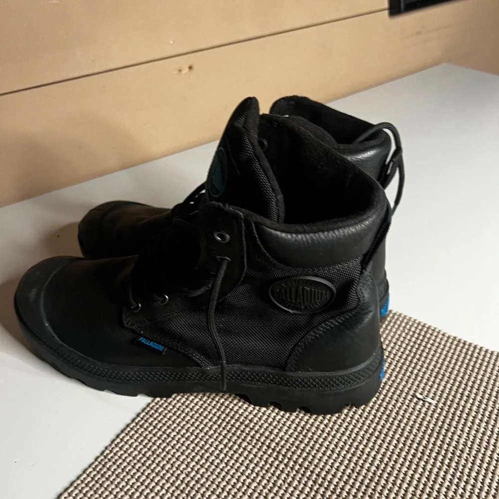 Palladium Pampa Sport Cuff WPN Black Leather Waterproof Boots Mens 11